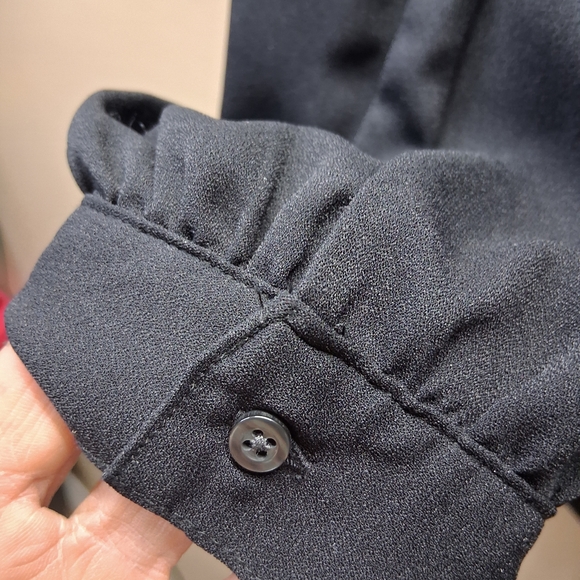 Lands' End Classic Black Blouse - Picture 8 of 9